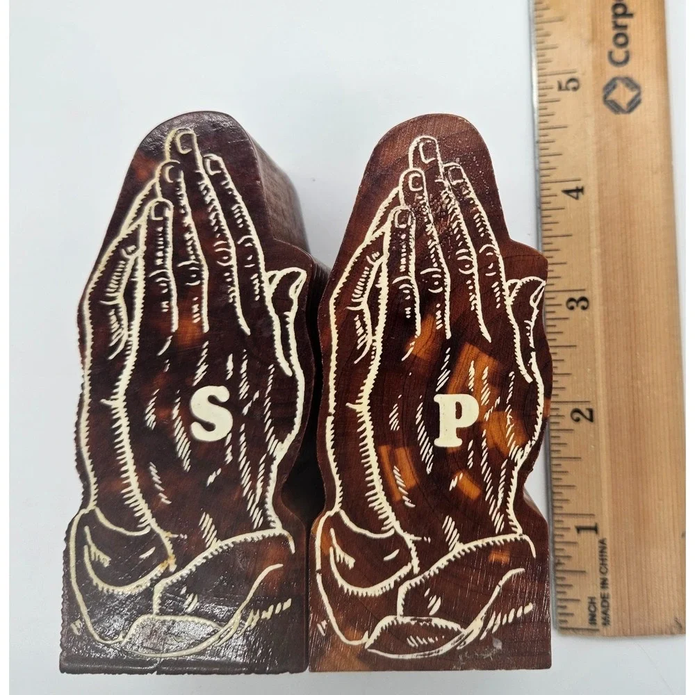 Praying Hands Wooden Salt Pepper Shakers Set Vintage Cumberland‎ Falls Corbin KY